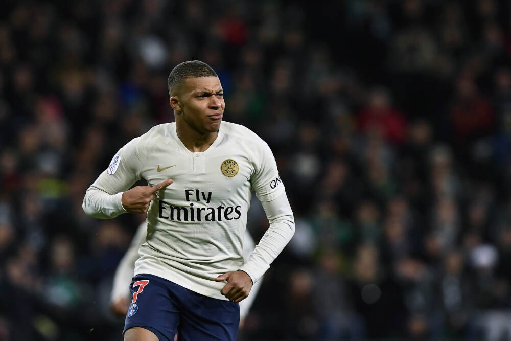 李蓓：买房的迫切性不如买房地产公司股票